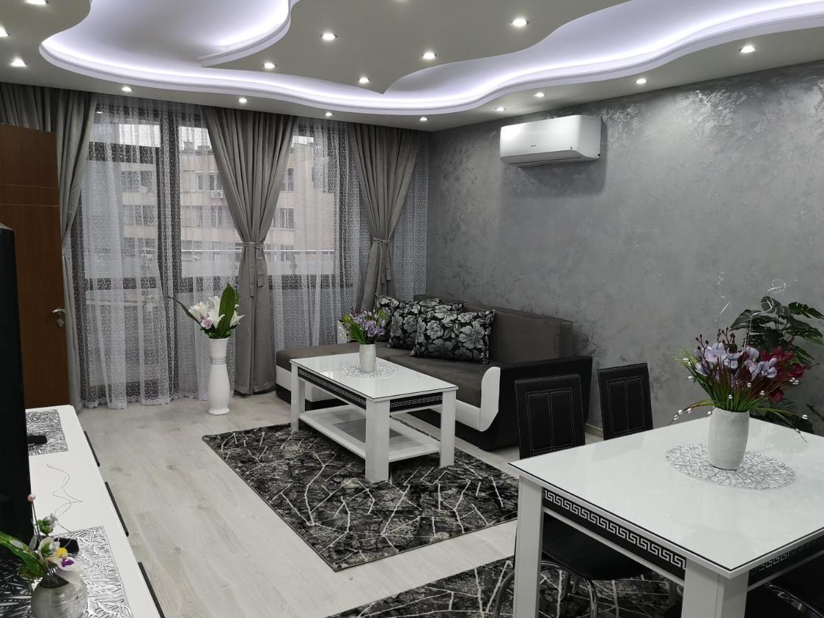 City Apartments - A Brand New Luxury & Comfy 2 Azenograd Kültér fotó