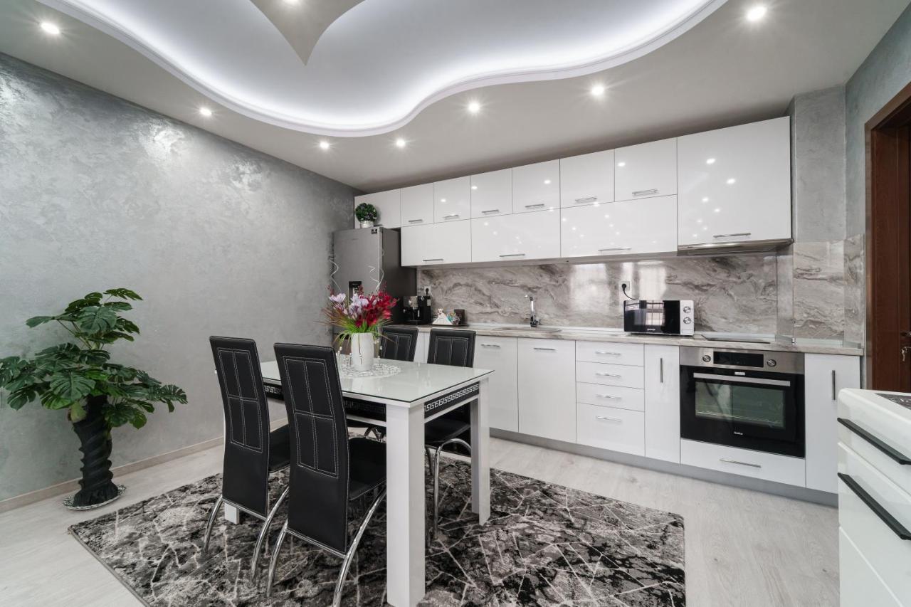 City Apartments - A Brand New Luxury & Comfy 2 Azenograd Kültér fotó