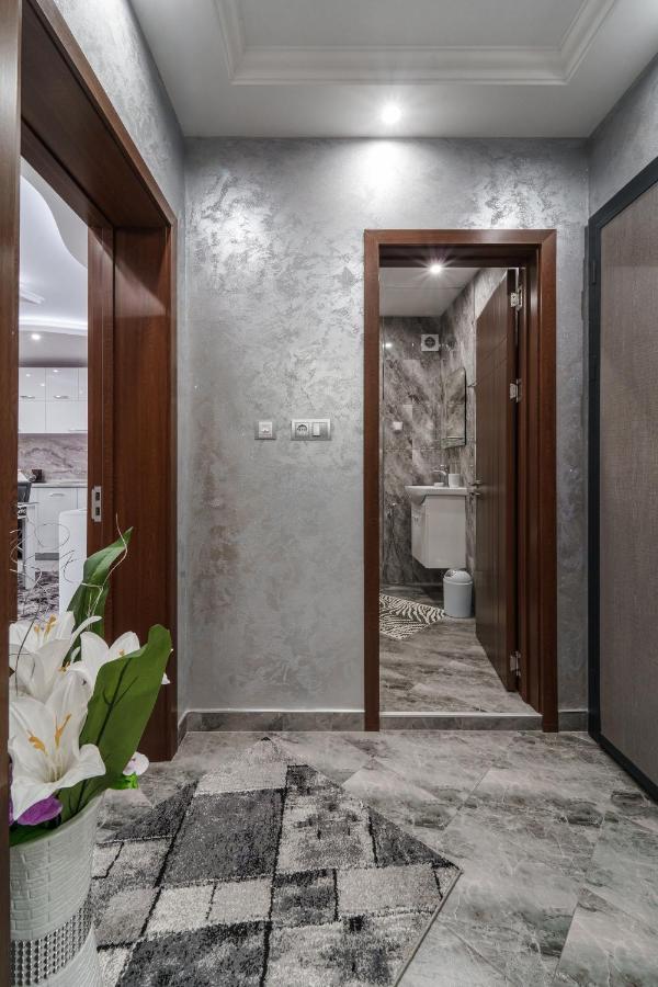 City Apartments - A Brand New Luxury & Comfy 2 Azenograd Kültér fotó